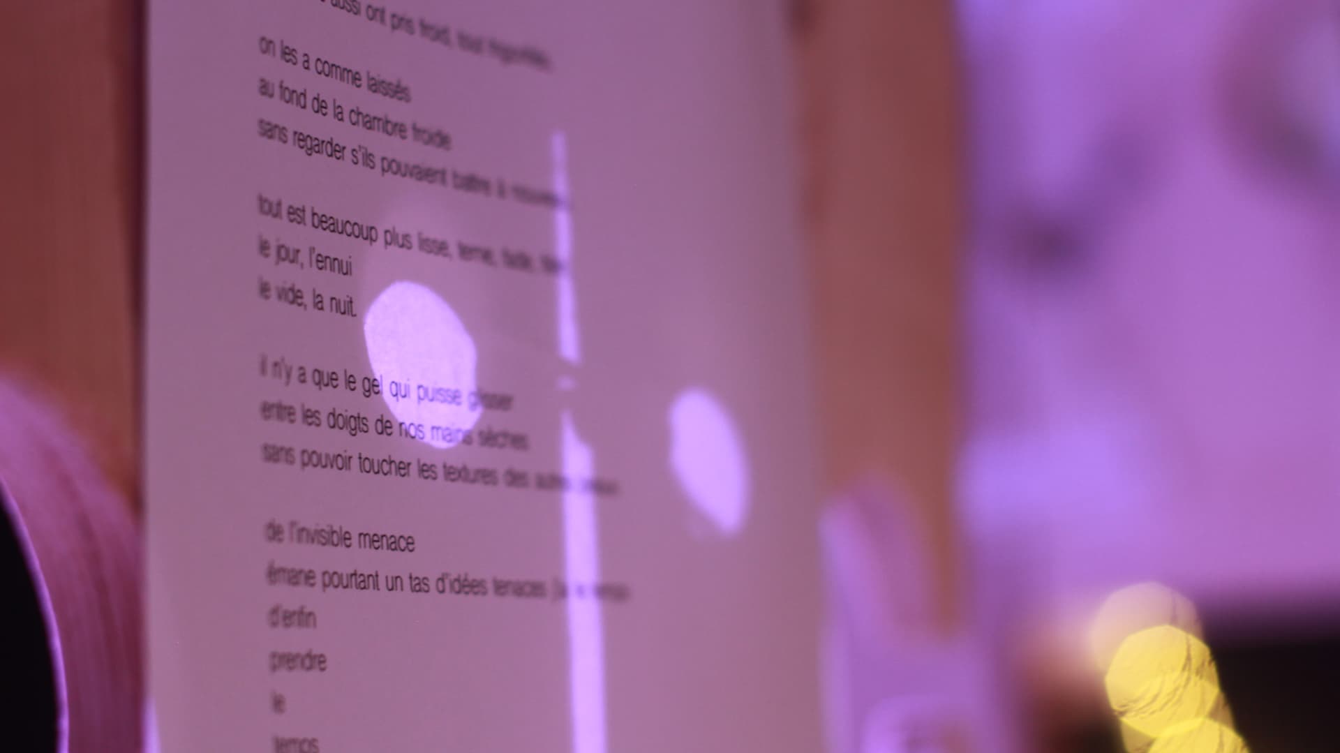 Masscaring exhibition documentation, image 10